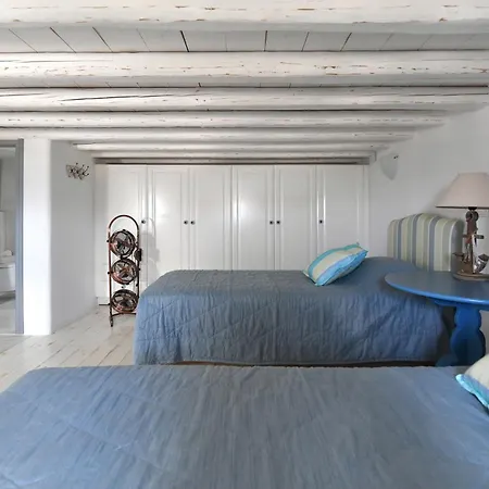 Sunray Paros Seafront With Jaccuzzi Next To Kite Sports * Pounda