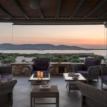 Sunray Paros Seafront With Jaccuzzi Next To Kite Sports * Pounda