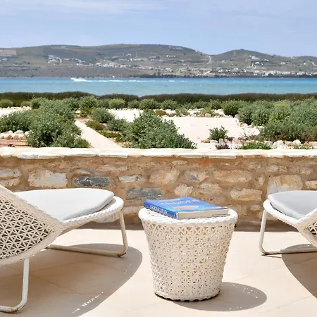 Casa de Férias Sunray Paros Seafront With Jaccuzzi Next To Kite Sports
